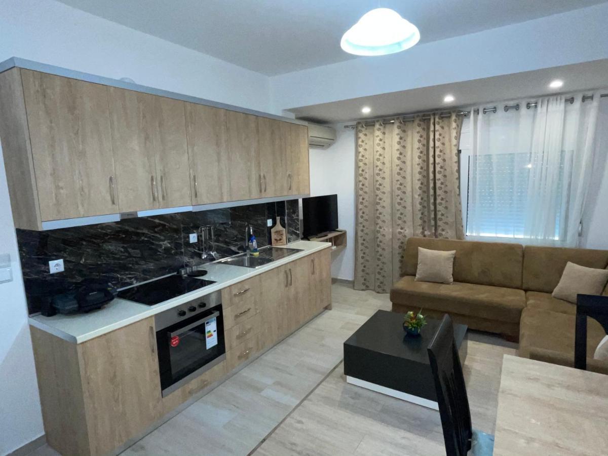 Garden Villa Apartments Sarandë Exterior foto