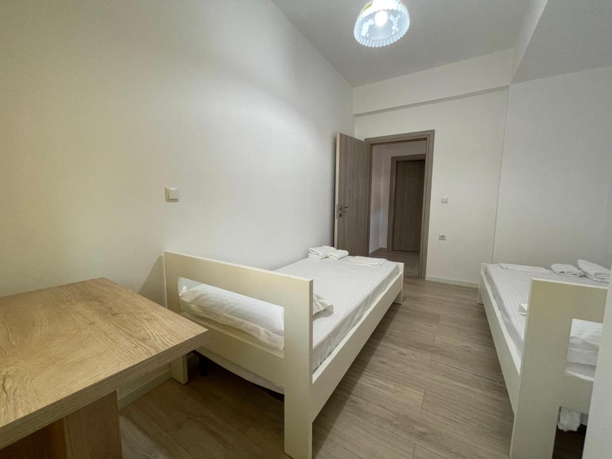 Garden Villa Apartments Sarandë Exterior foto