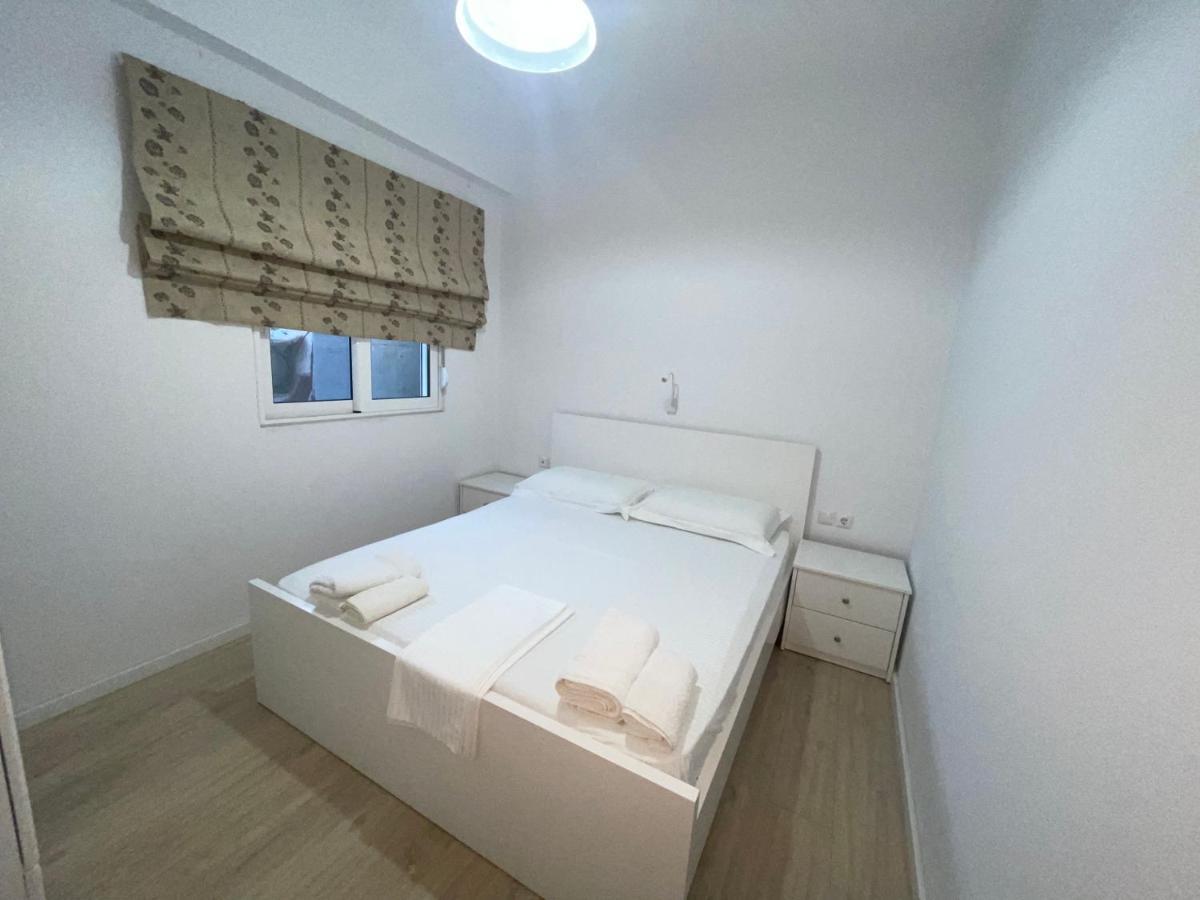 Garden Villa Apartments Sarandë Exterior foto