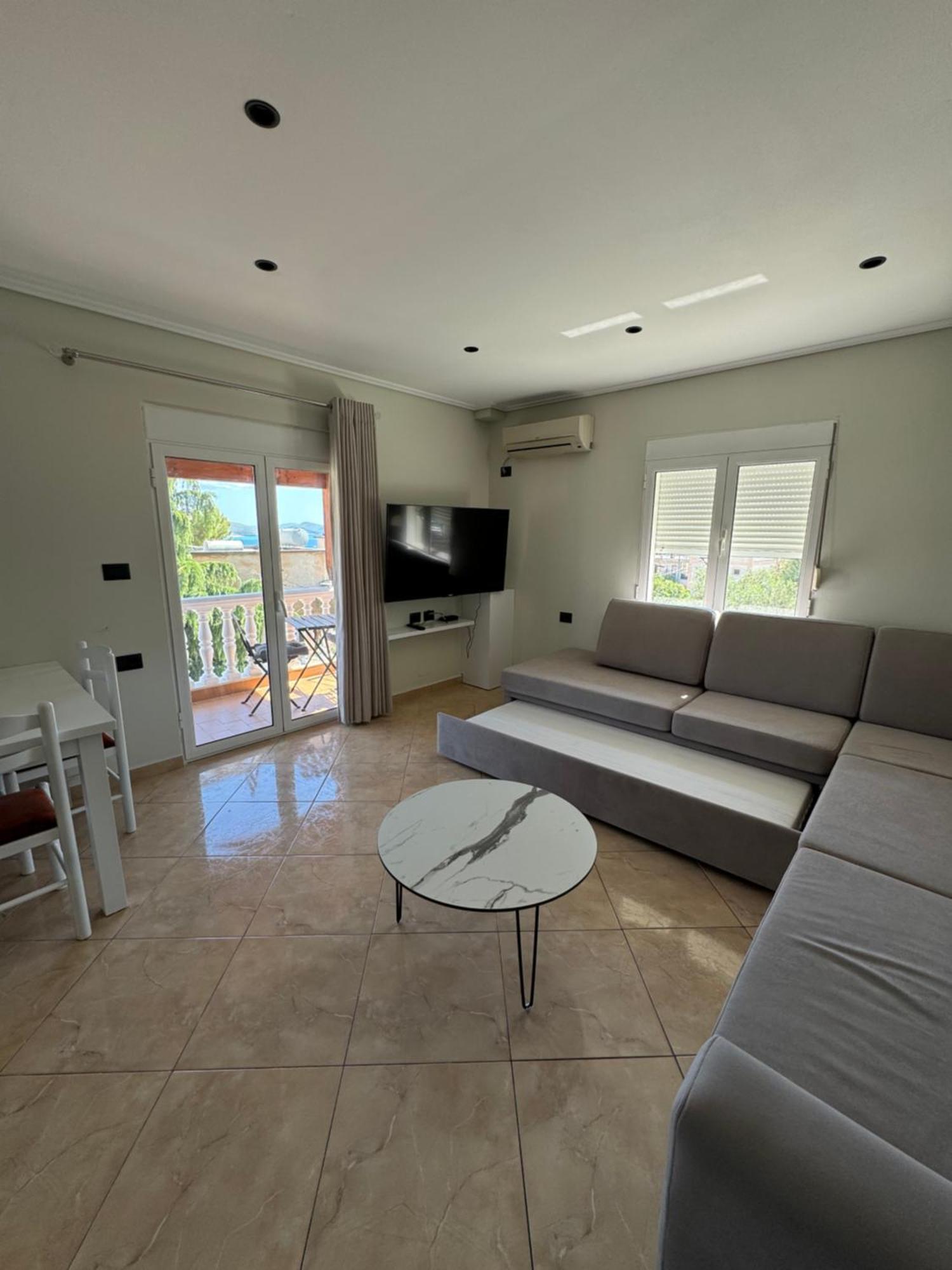 Garden Villa Apartments Sarandë Exterior foto